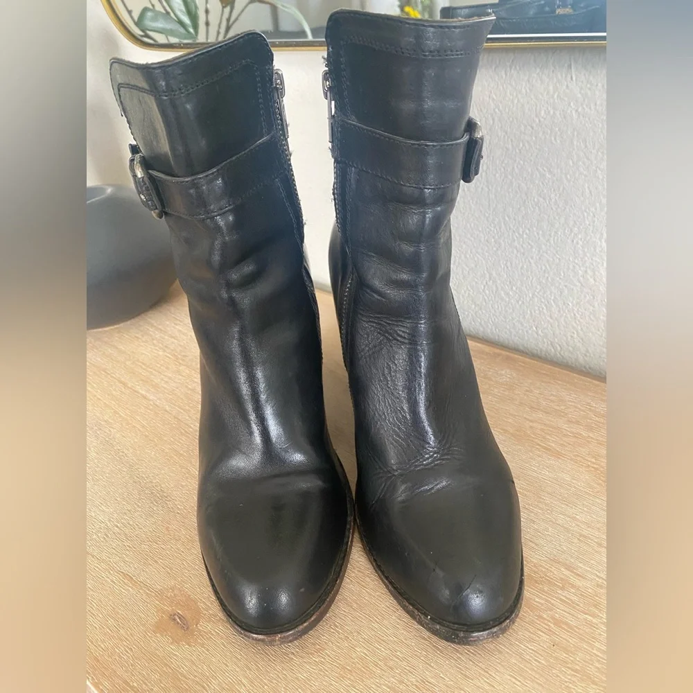 FRYE Boots Black Leather Chunky Block Heel Size 8